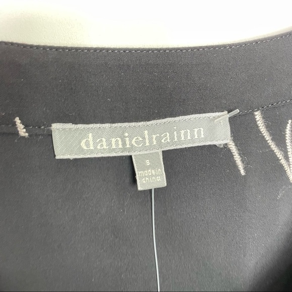 Stitch Fix l Daniel Rainn Francesca Embroidered Tassel Detail Top, Small - Picture 7 of 11